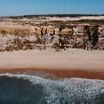 Ξενοδοχείο Areias Do Seixo 5*