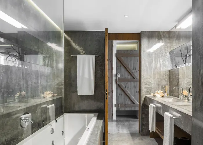 Отель Areias Do Seixo Санта-Круш